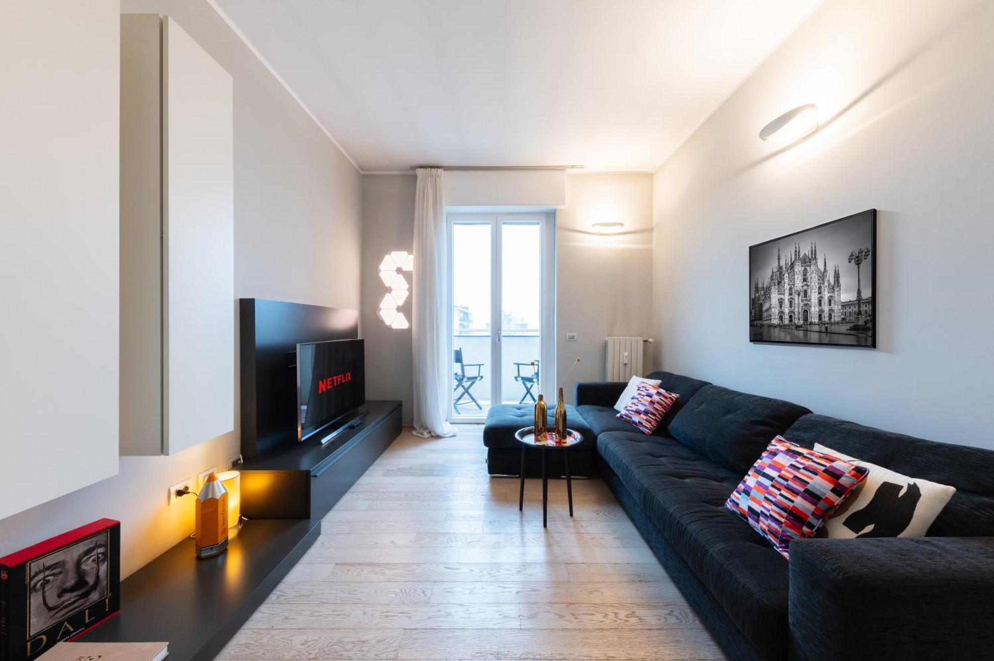 Rego Panoramic View Floor * Mailand
