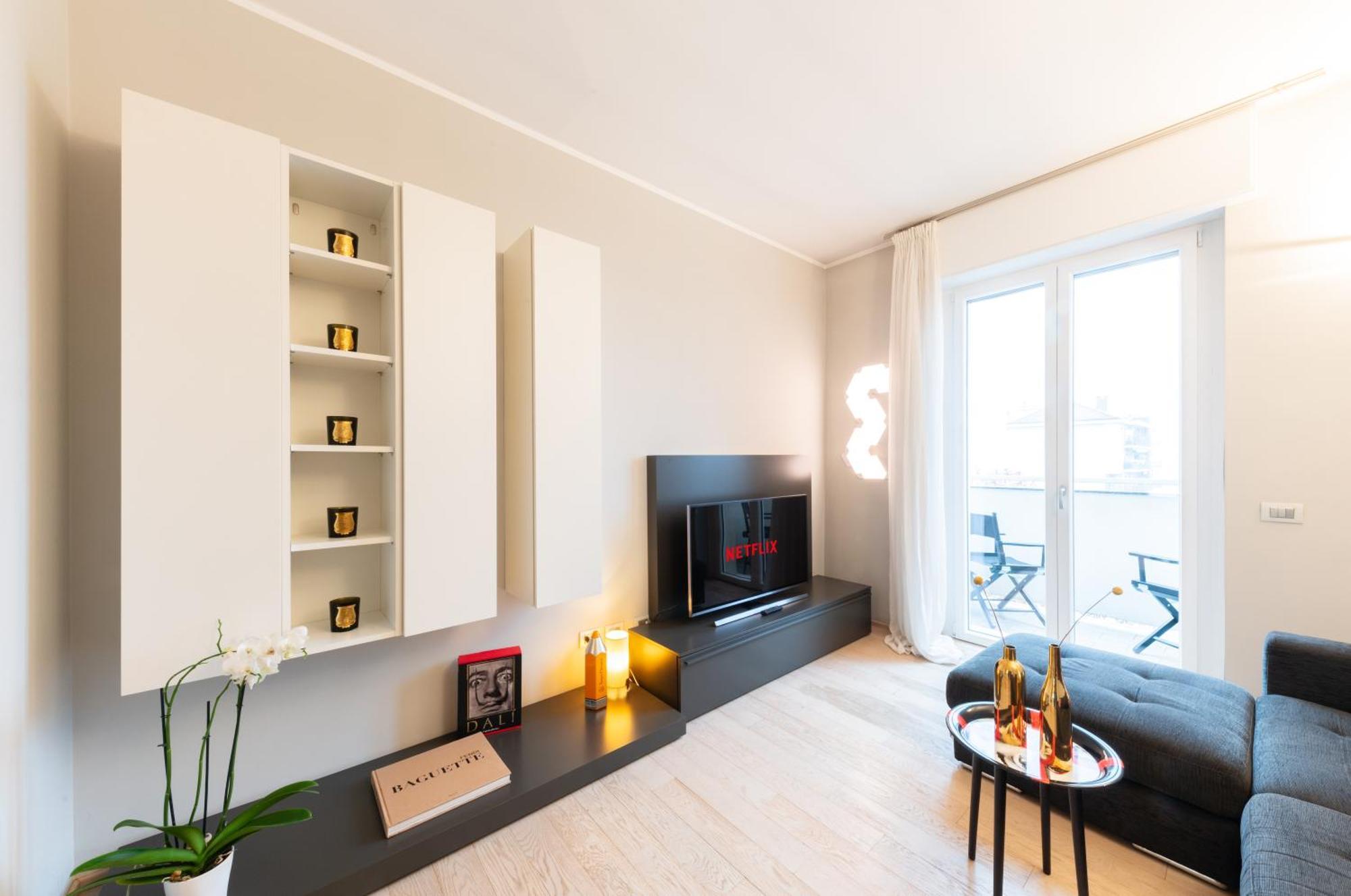 Rego Panoramic View Floor Apartment